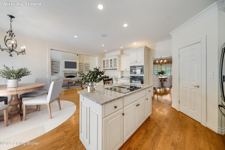 Listing Image 9