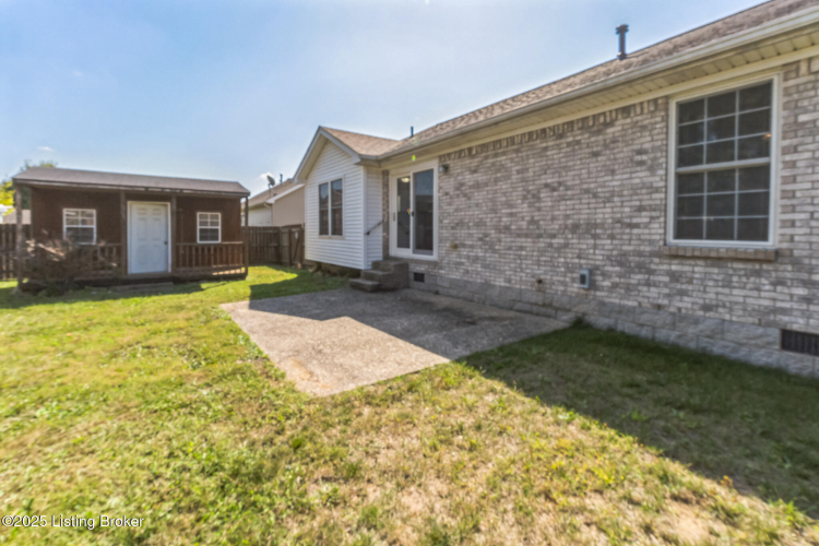 Listing Image 16