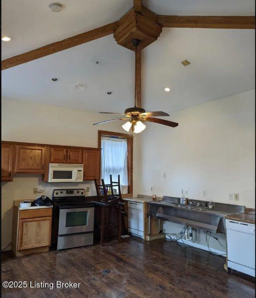Listing Image 20