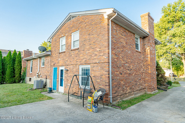 Listing Image 55