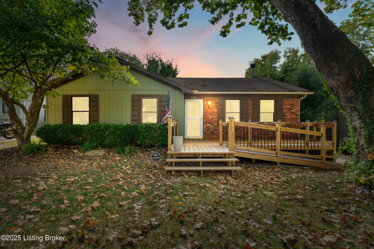 Listing Image 3