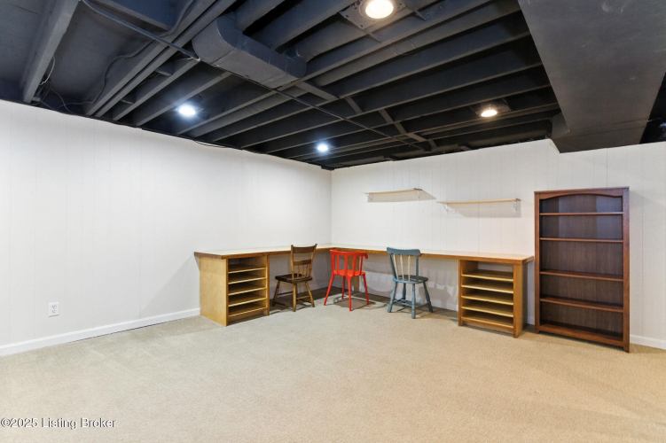 Listing Image 38