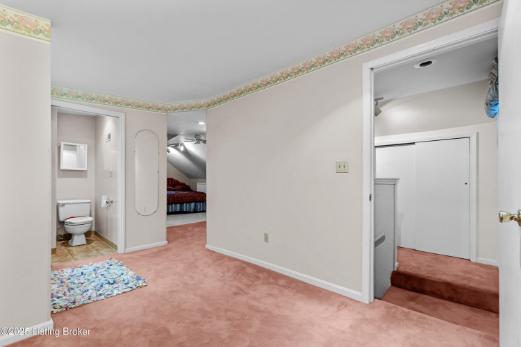 Listing Image 27