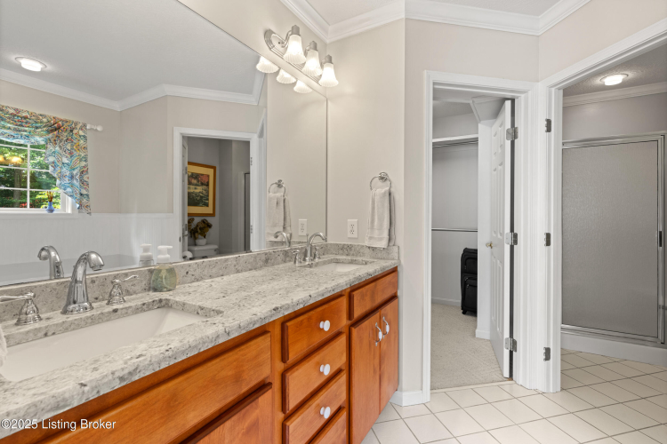 Listing Image 55