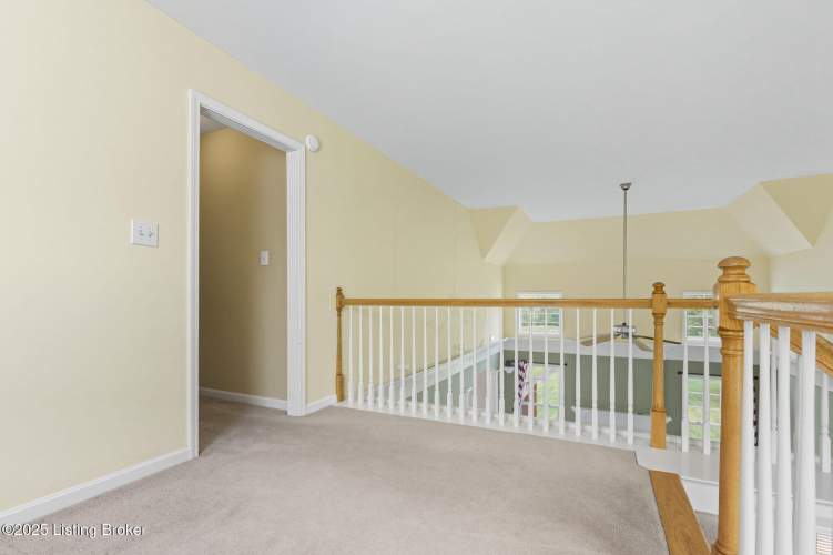 Listing Image 37