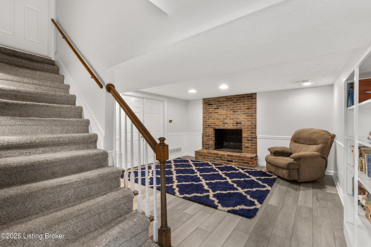 Listing Image 55