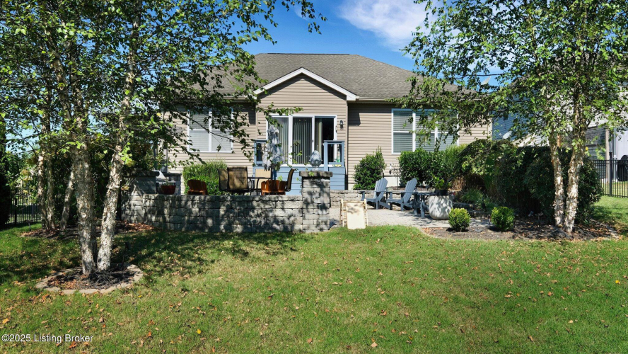 Listing Image 44