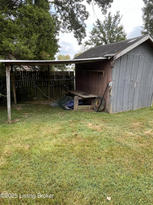 Listing Image 6