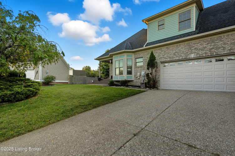 Listing Image 42