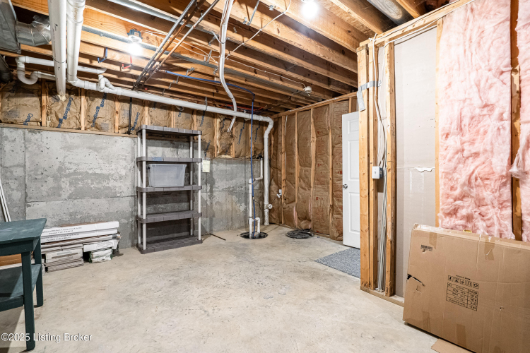 Listing Image 64