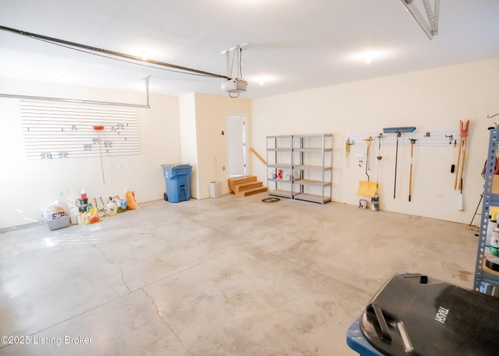 Listing Image 75