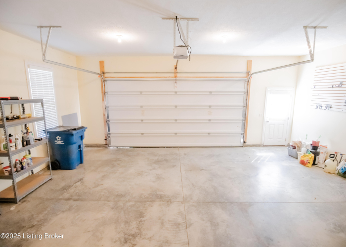 Listing Image 77
