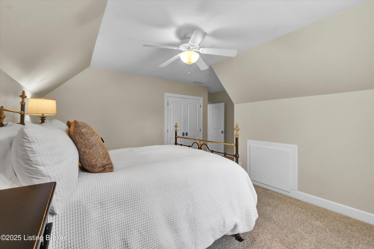 Listing Image 56