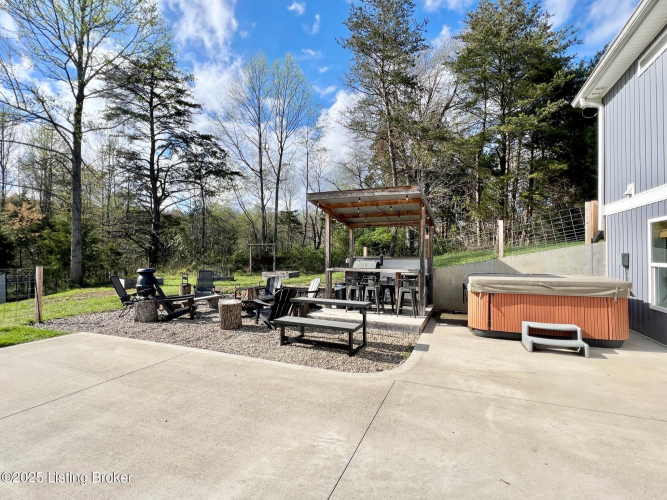 Listing Image 51