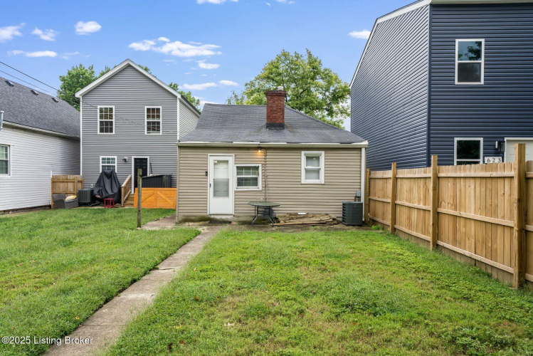Listing Image 32
