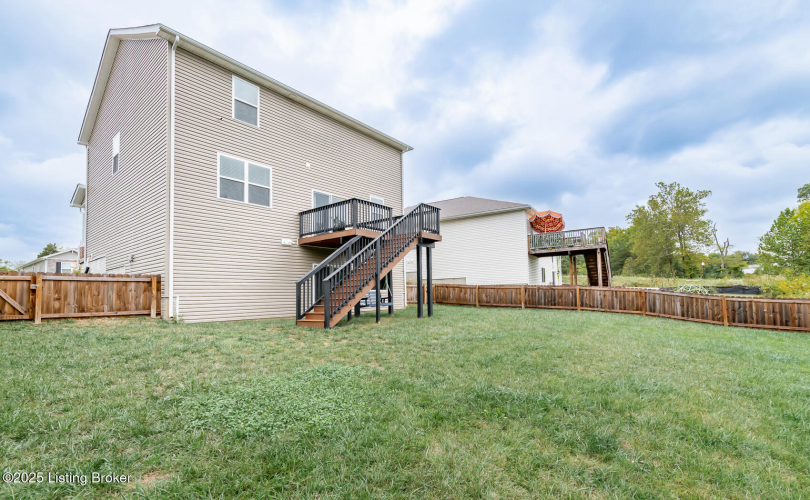 Listing Image 16