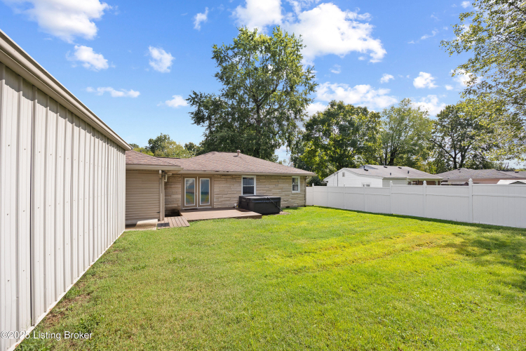 Listing Image 28