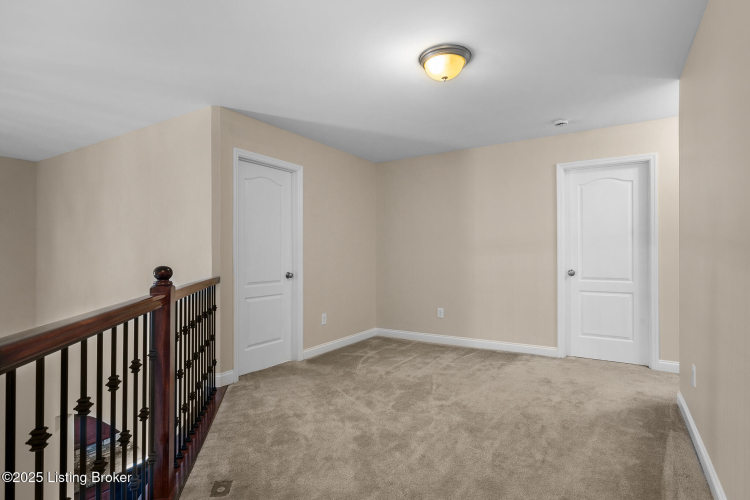 Listing Image 27