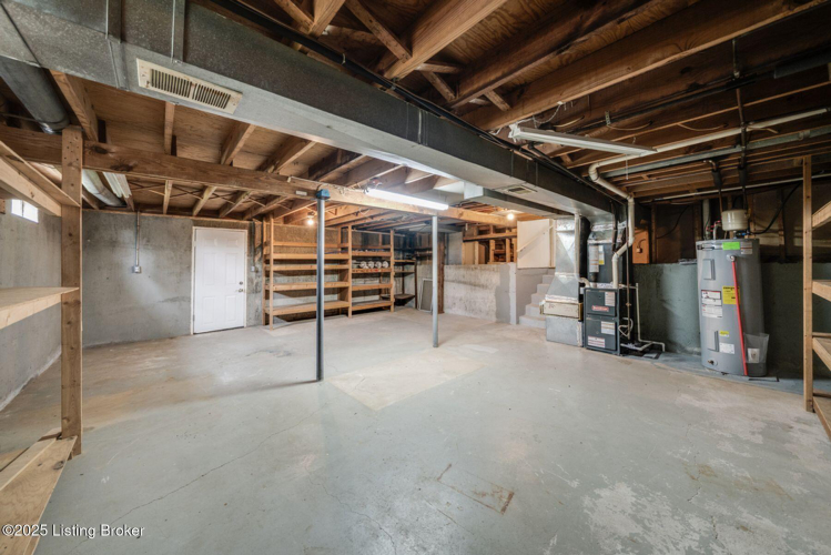 Listing Image 37