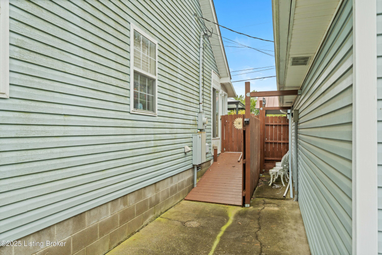 Listing Image 39