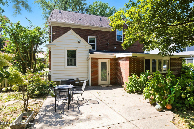 Listing Image 38