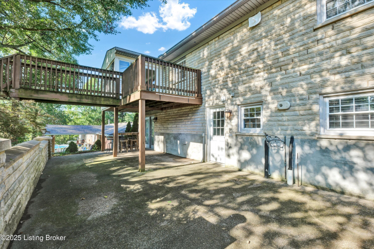 Listing Image 45