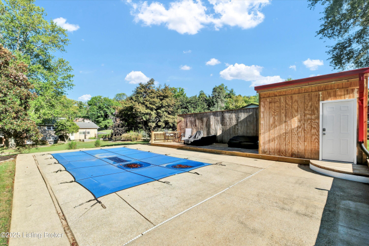 Listing Image 48