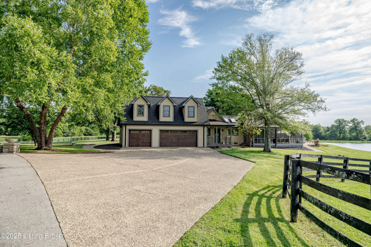 Listing Image 105