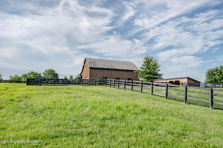 Listing Image 107
