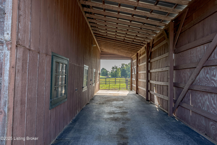 Listing Image 112