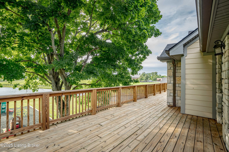 Listing Image 85