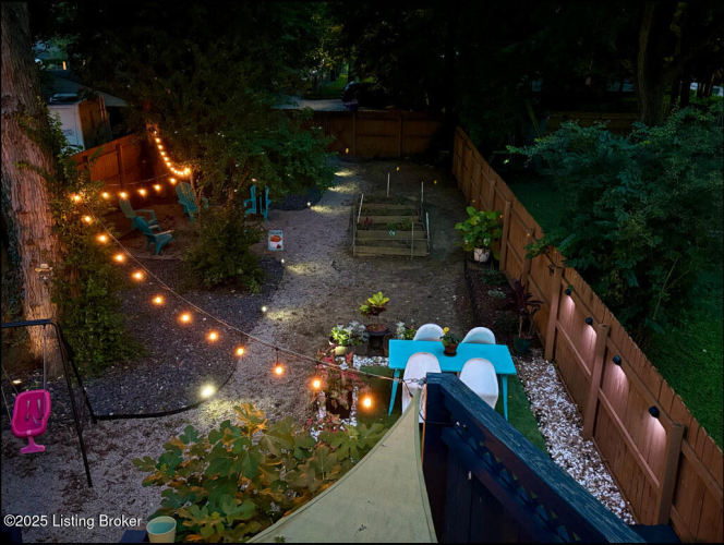 Listing Image 13
