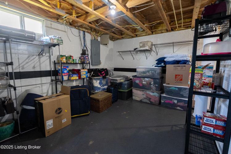 Listing Image 26