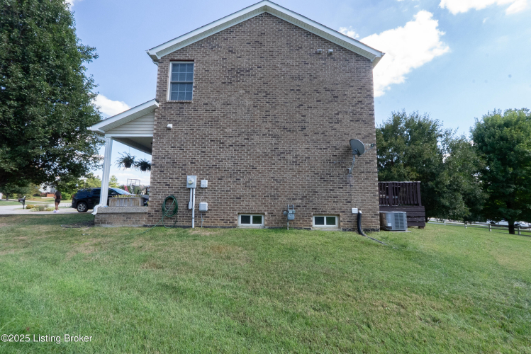 Listing Image 69