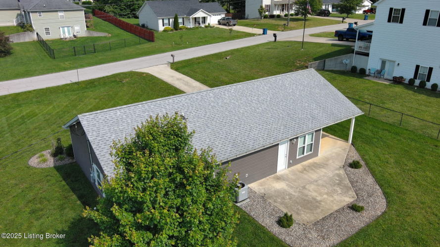 Listing Image 14