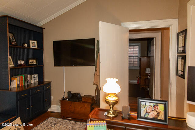 Listing Image 45