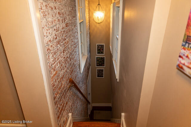 Listing Image 51