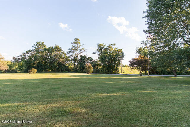 Listing Image 38