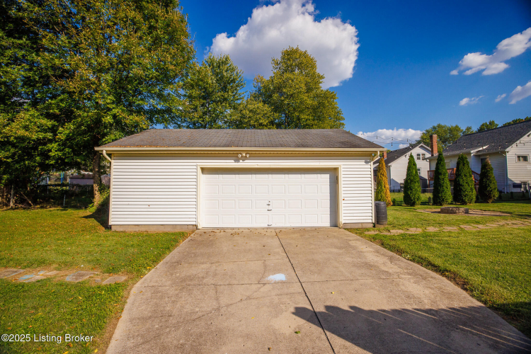 Listing Image 56