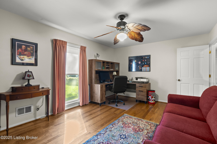 Listing Image 33