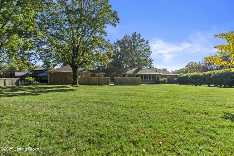 Listing Image 43