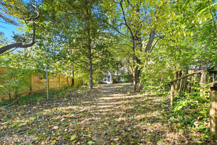 Listing Image 37