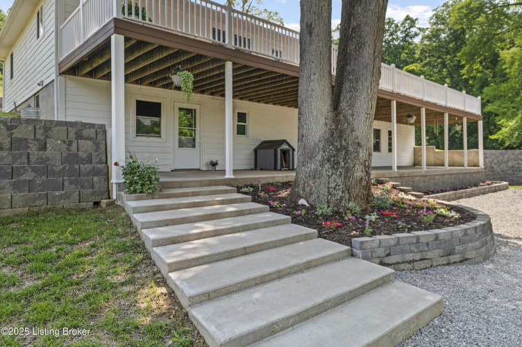 Listing Image 59