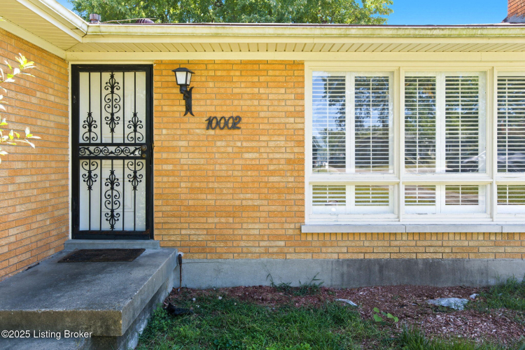 Listing Image 32