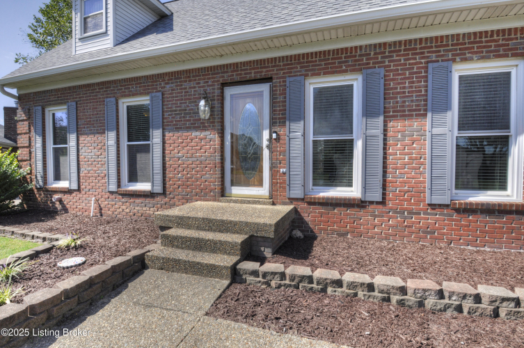 Listing Image 26