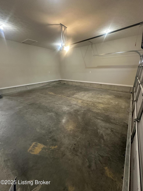 Listing Image 51
