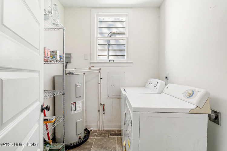 Listing Image 20