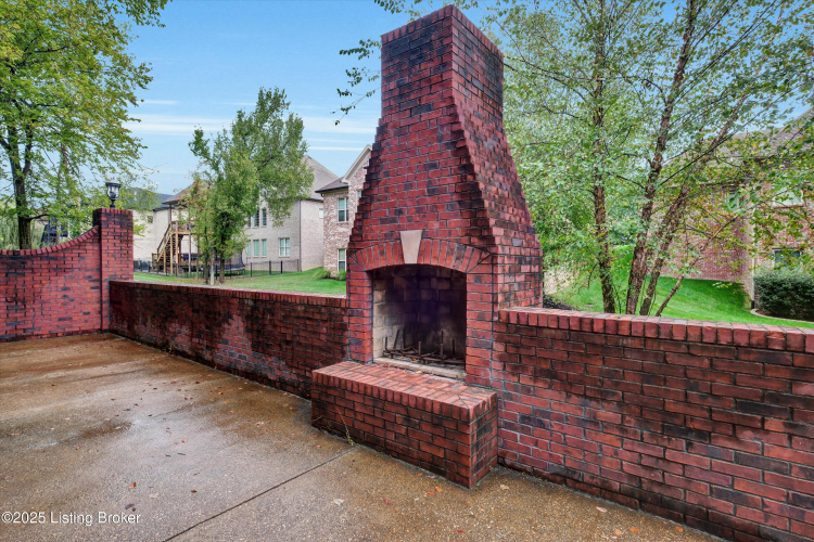 Listing Image 54