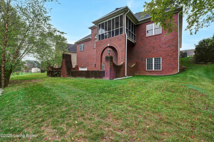 Listing Image 59