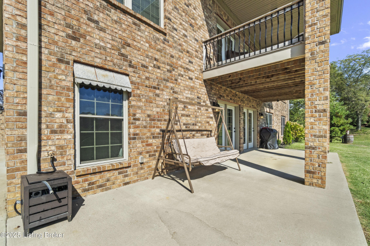Listing Image 43
